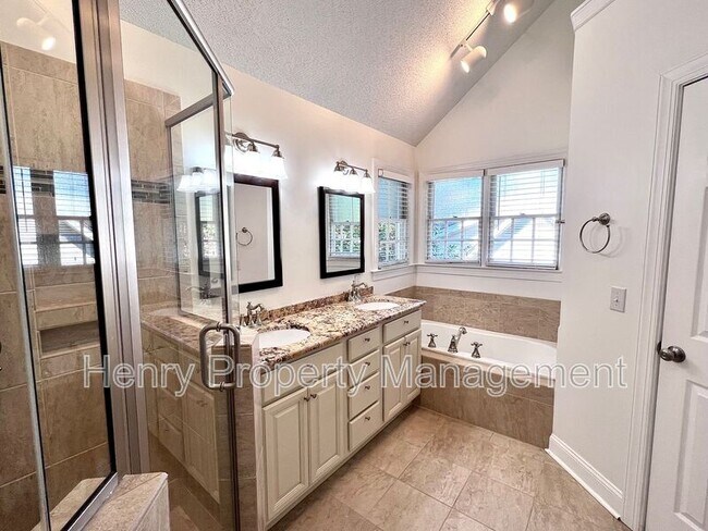Building Photo - 321 Parkmeadow Dr