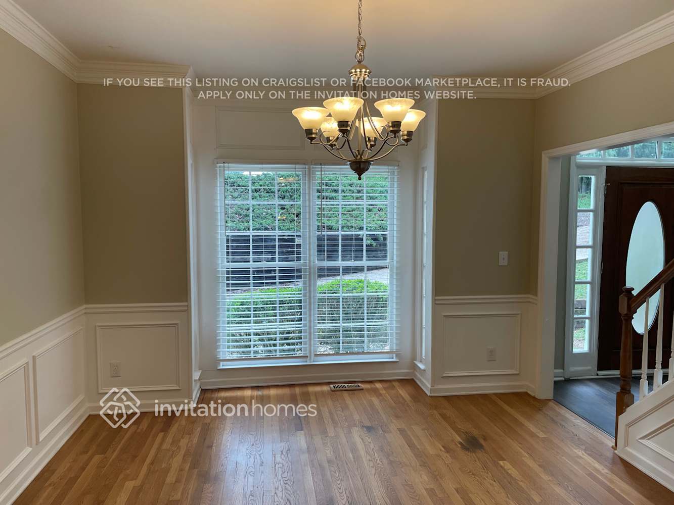 Building Photo - 915 Laurel Crest Dr