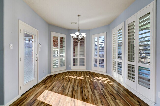 Building Photo - 20523 Riverside Pines Dr