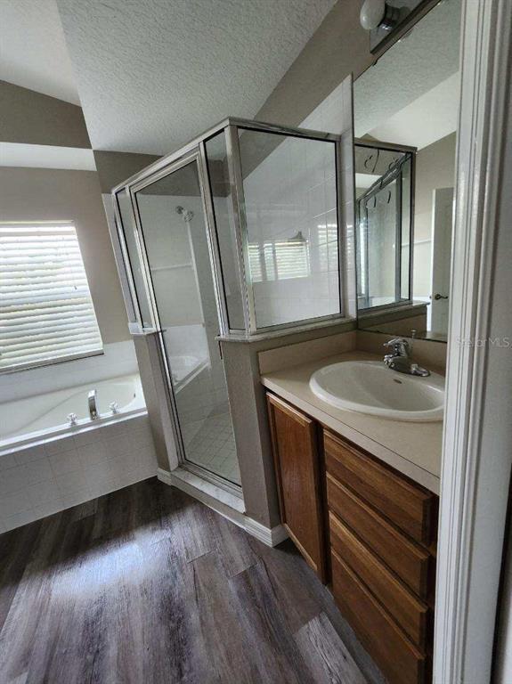 Building Photo - 2617 Athens Dr