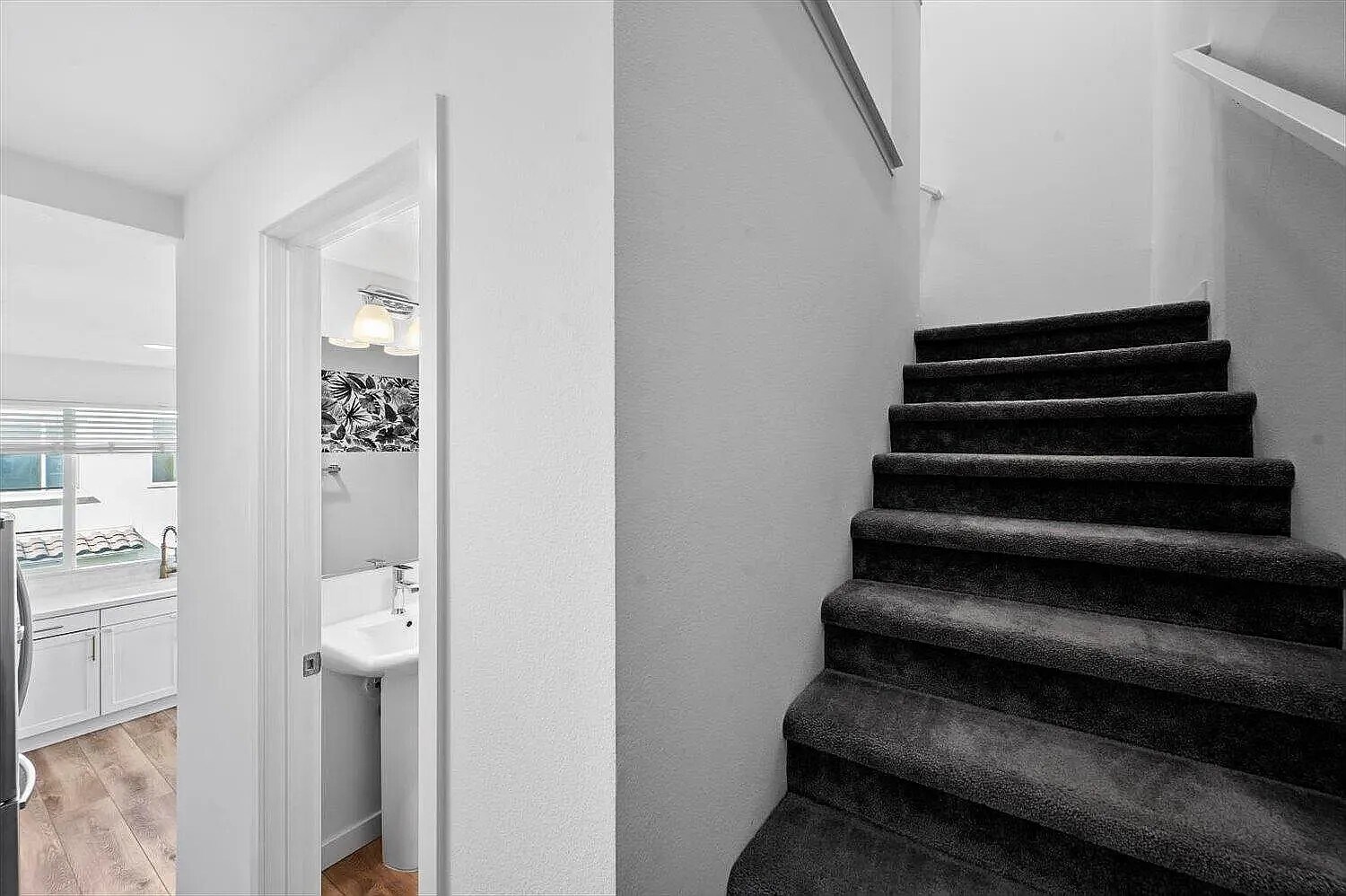 Stairways - 322 Ford Rd
