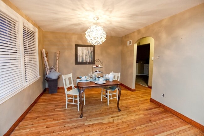 Building Photo - 6425 Arthur Ave