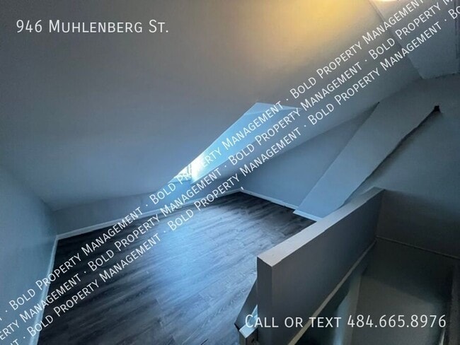 Building Photo - 946 Muhlenberg St