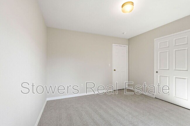 Building Photo - 23 Westbourne Ct
