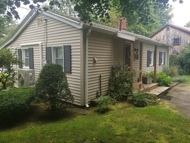 Building Photo - 24 Pattison Ave