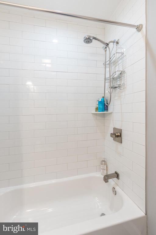 Building Photo - 1619 N Corlies St