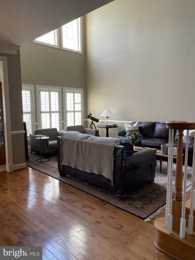 Building Photo - 20077 Inverness Square