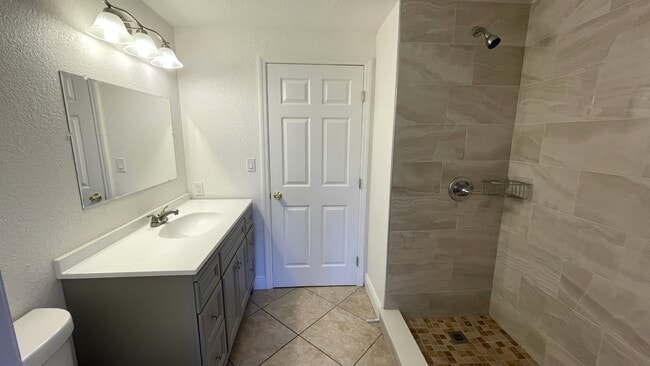 Building Photo - 5526 Pga Blvd