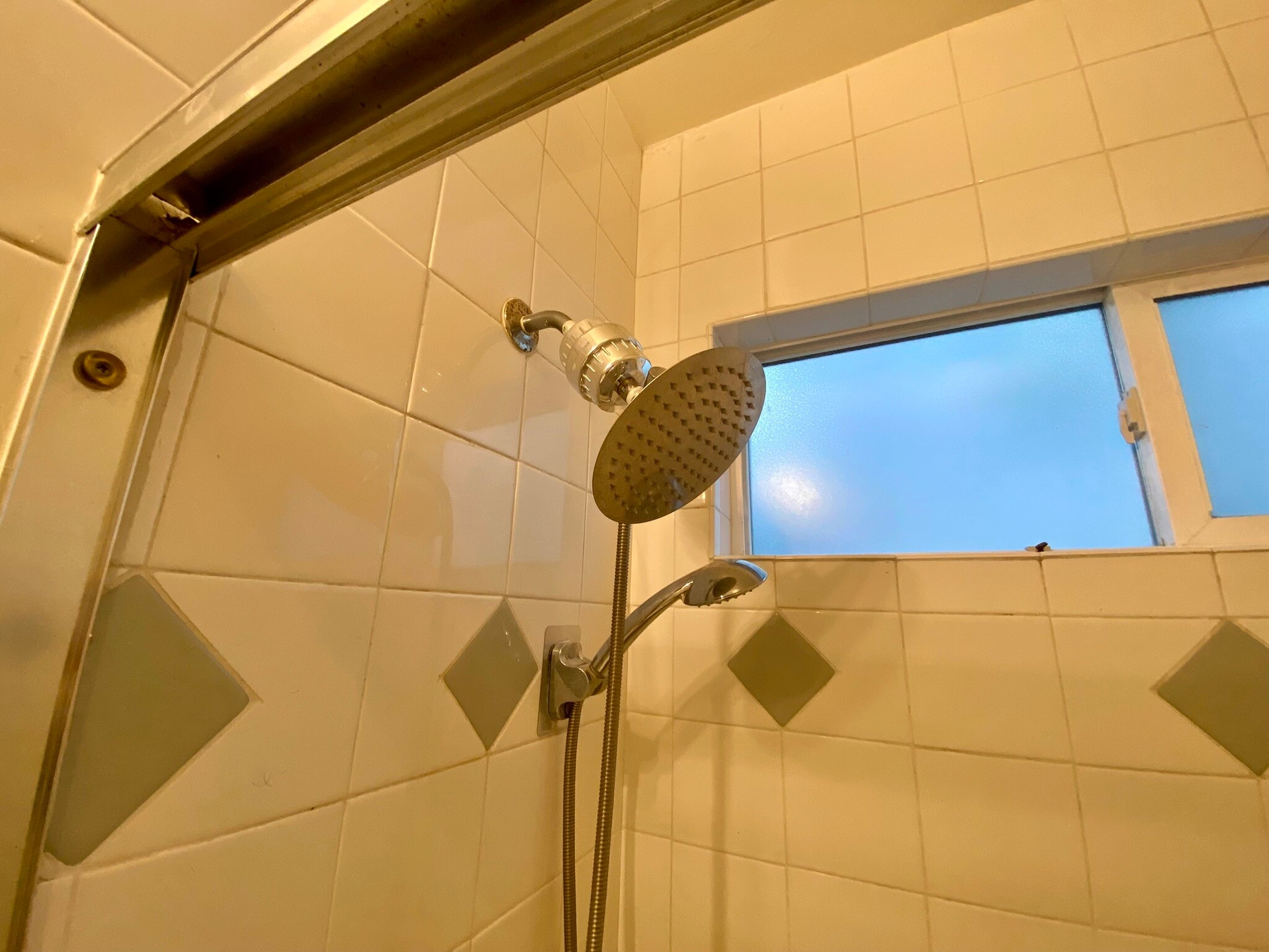 Building Photo - 239 Windward Ave