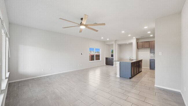 Building Photo - 534 Candor Stone