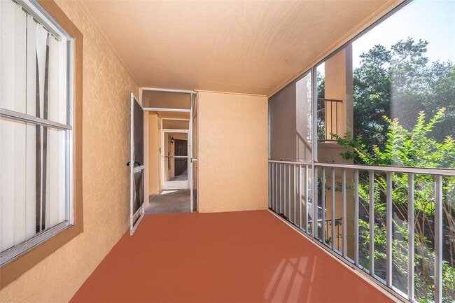 Building Photo - 956 Salt Pond Pl