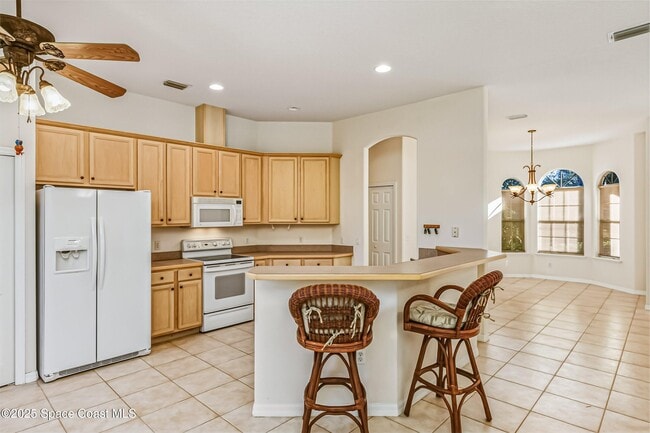 Building Photo - 216 3rd Ave