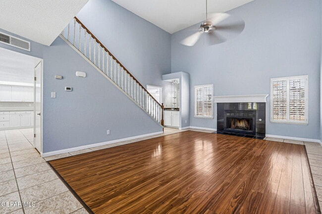 Building Photo - 6141 Sierra Valle Ln