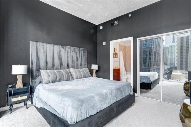 Building Photo - 400 W Peachtree St NW