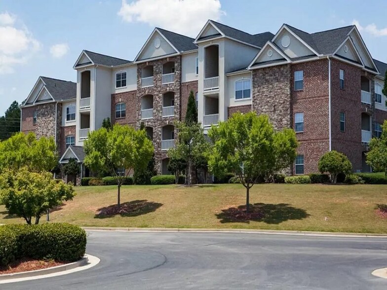 Building Photo - 700 Rock Quarry Rd
