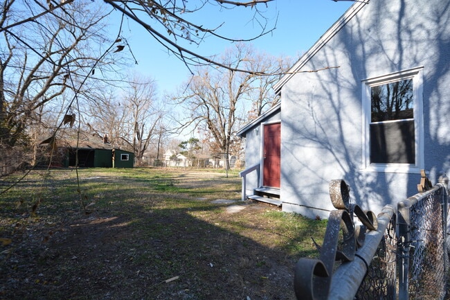 Building Photo - REMODELED 4 Bedroom, 2 Bath Home, 1 Block from DOLING PARK
