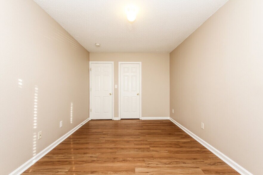 Building Photo - 19546 Prairie Crossing Dr