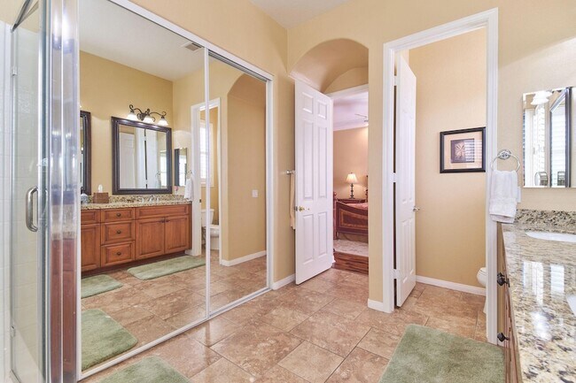 Building Photo - 43424 Bordeaux Dr