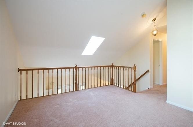 Building Photo - 2565 College Hill Cir