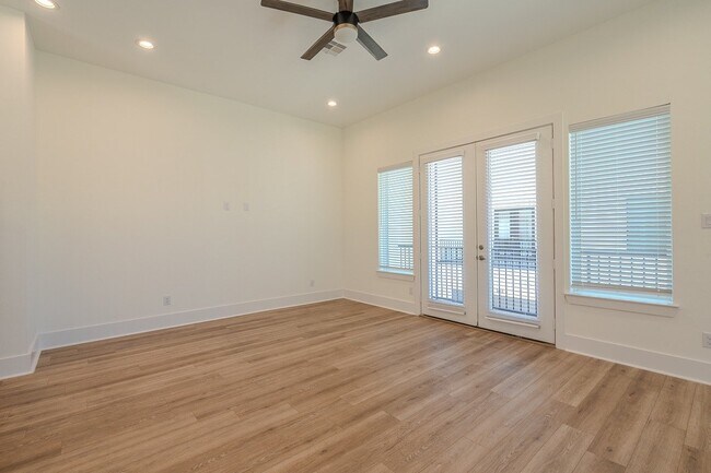 Building Photo - 1620 Ojeman Rd
