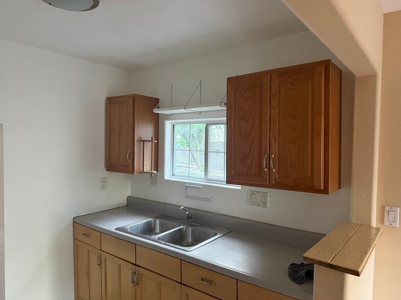 Building Photo - 881 Terrace 49