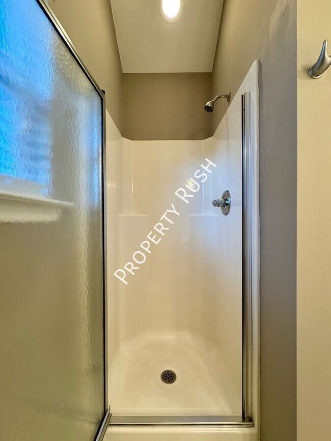 Building Photo - 7564 Passport Dr