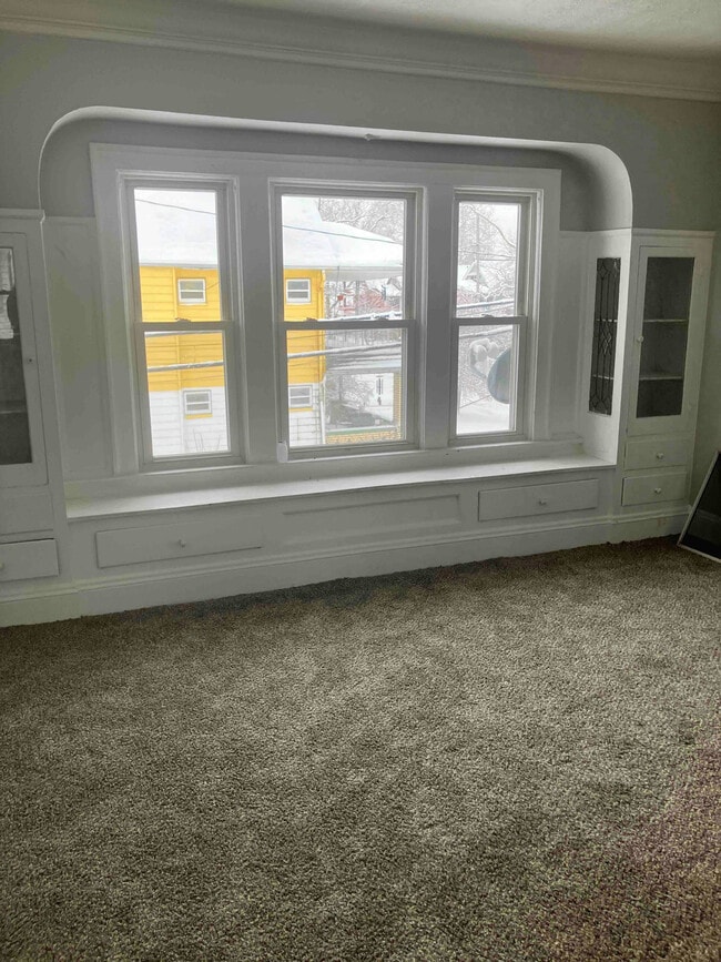 Building Photo - 3615 E 146th St