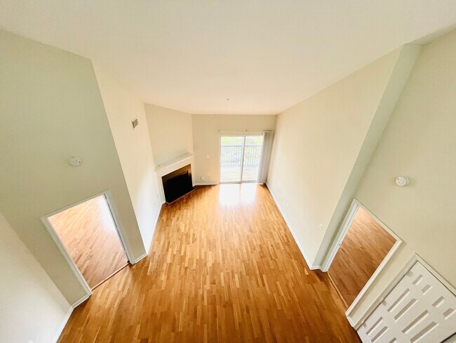 Building Photo - 11327 Aristotle Dr