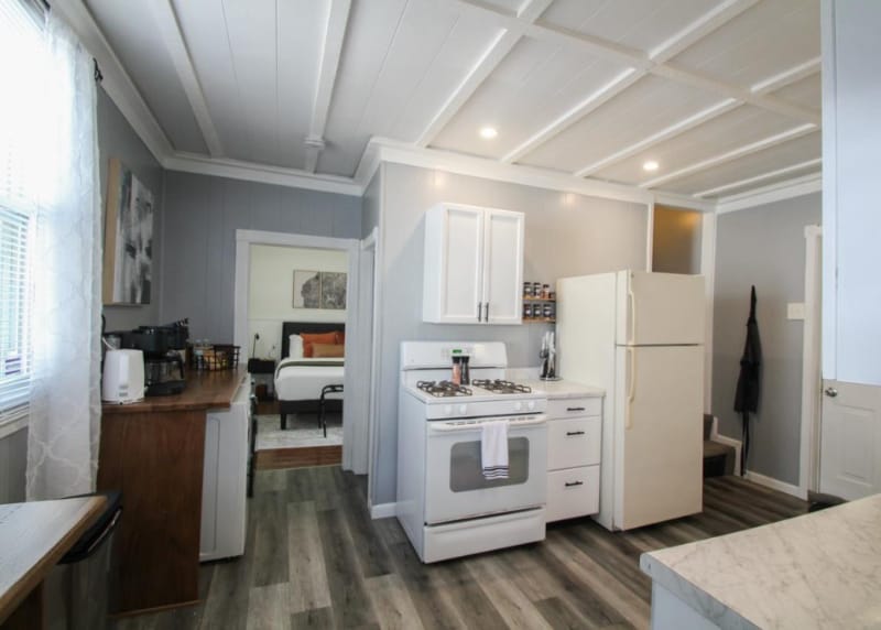 Building Photo - 1215 Eagle St