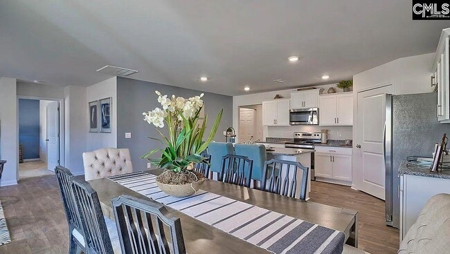 Building Photo - 226 Carrington Dr