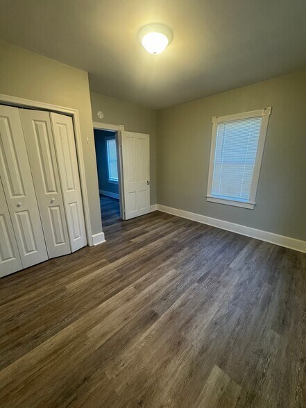 Building Photo - 5900 Sullivan Trail