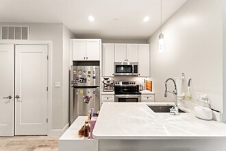 Building Photo - 1457 Tremont St