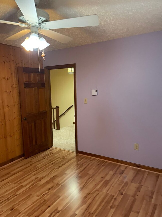 Building Photo - 183 Rhododendron Ln