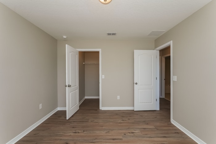 Building Photo - 11638 Lake Blvd