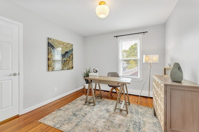 Building Photo - 4 Northey St