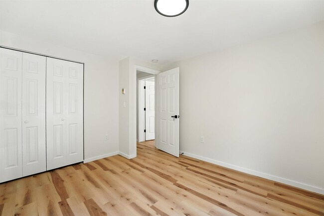 Building Photo - 338-340-340 Halladay St