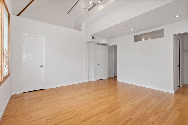 Building Photo - Modern 2B/2B with Parking | Minutes to Brookland Metro, Catholic University, MedStar & Children’s...