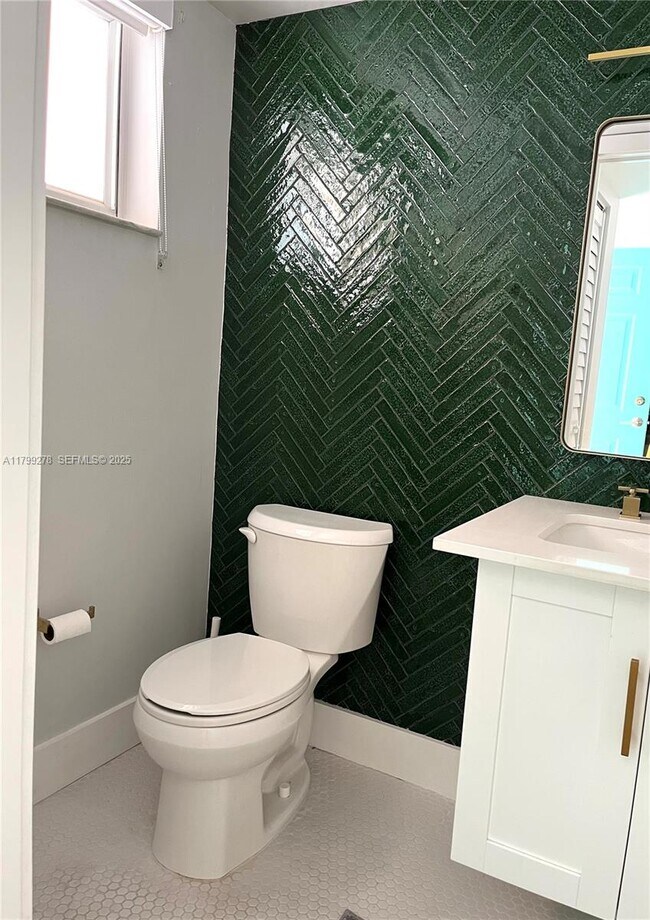 Building Photo - 6801 Harding Ave