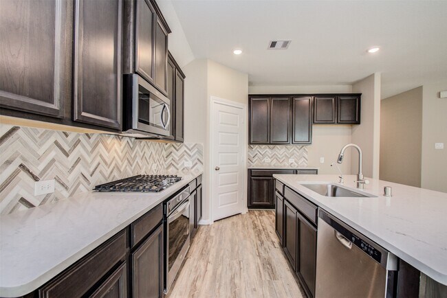Building Photo - 2212 Gadwall Ct