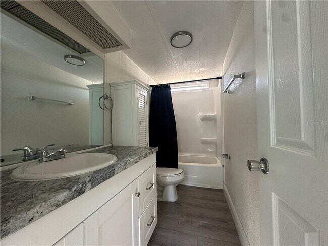 Building Photo - 2674 Chuck Wagon Way