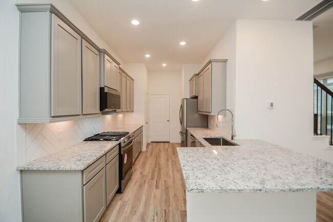 Building Photo - 571 Dry Fork Ln