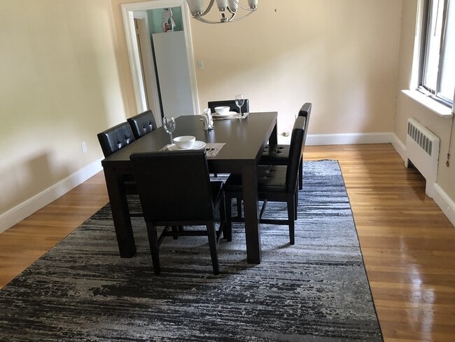 Building Photo - 9 Reservoir Rd