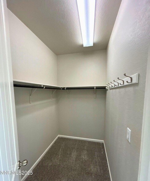 Building Photo - 6517 Angels Orchard Dr