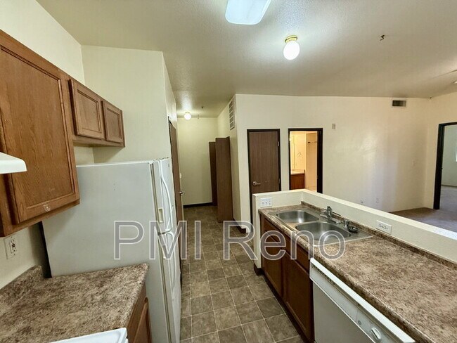 Building Photo - 1600 I St