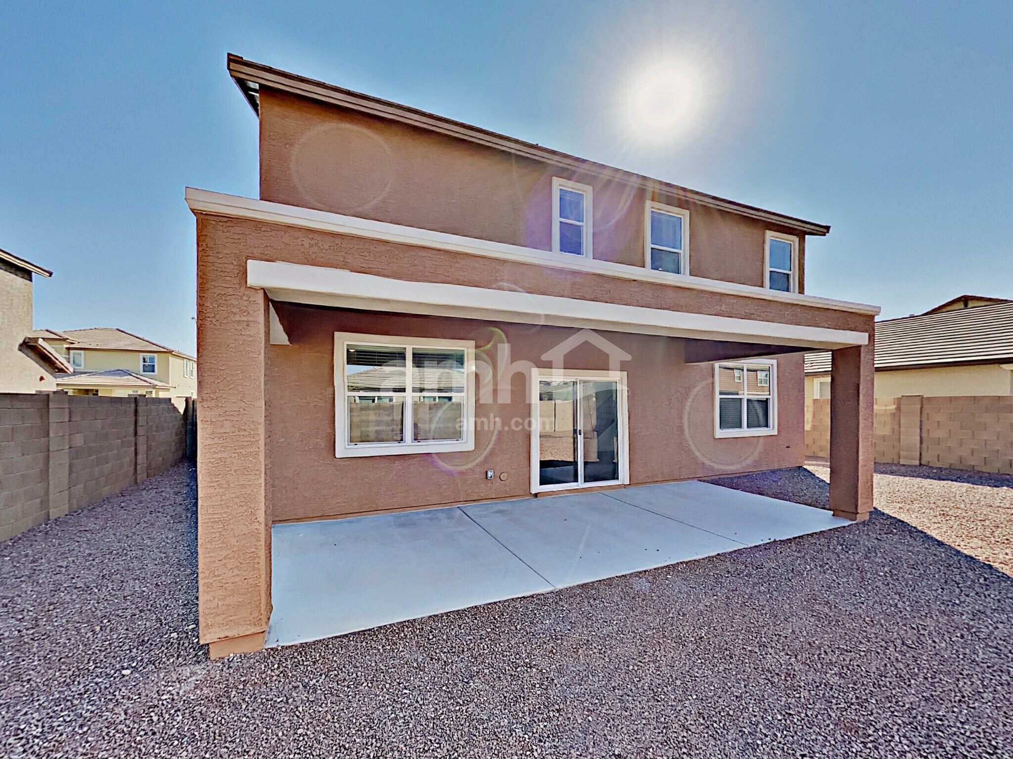 Building Photo - 5926 W Columbine Dr