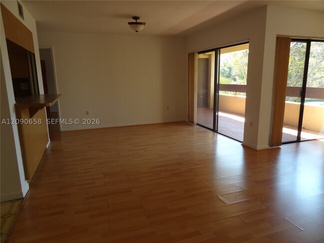 Building Photo - 8850 SW 123rd Ct