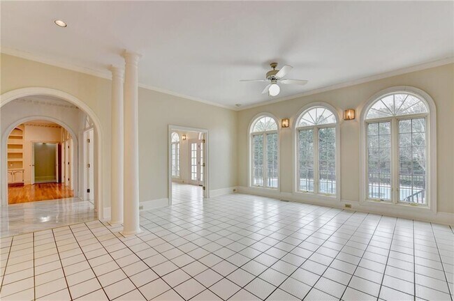 Building Photo - 1000 Grayson Pkwy