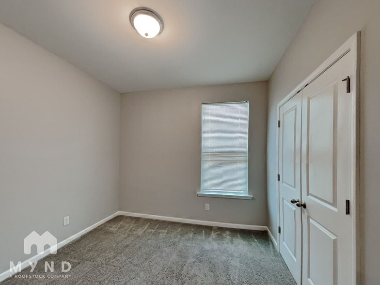 Building Photo - 3372 Belterra Pt Dr