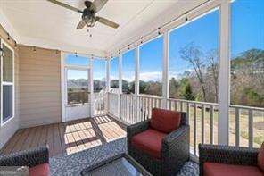 Building Photo - 496 Spring View Dr