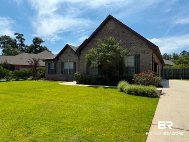 Building Photo - 12001 Squirrel Dr